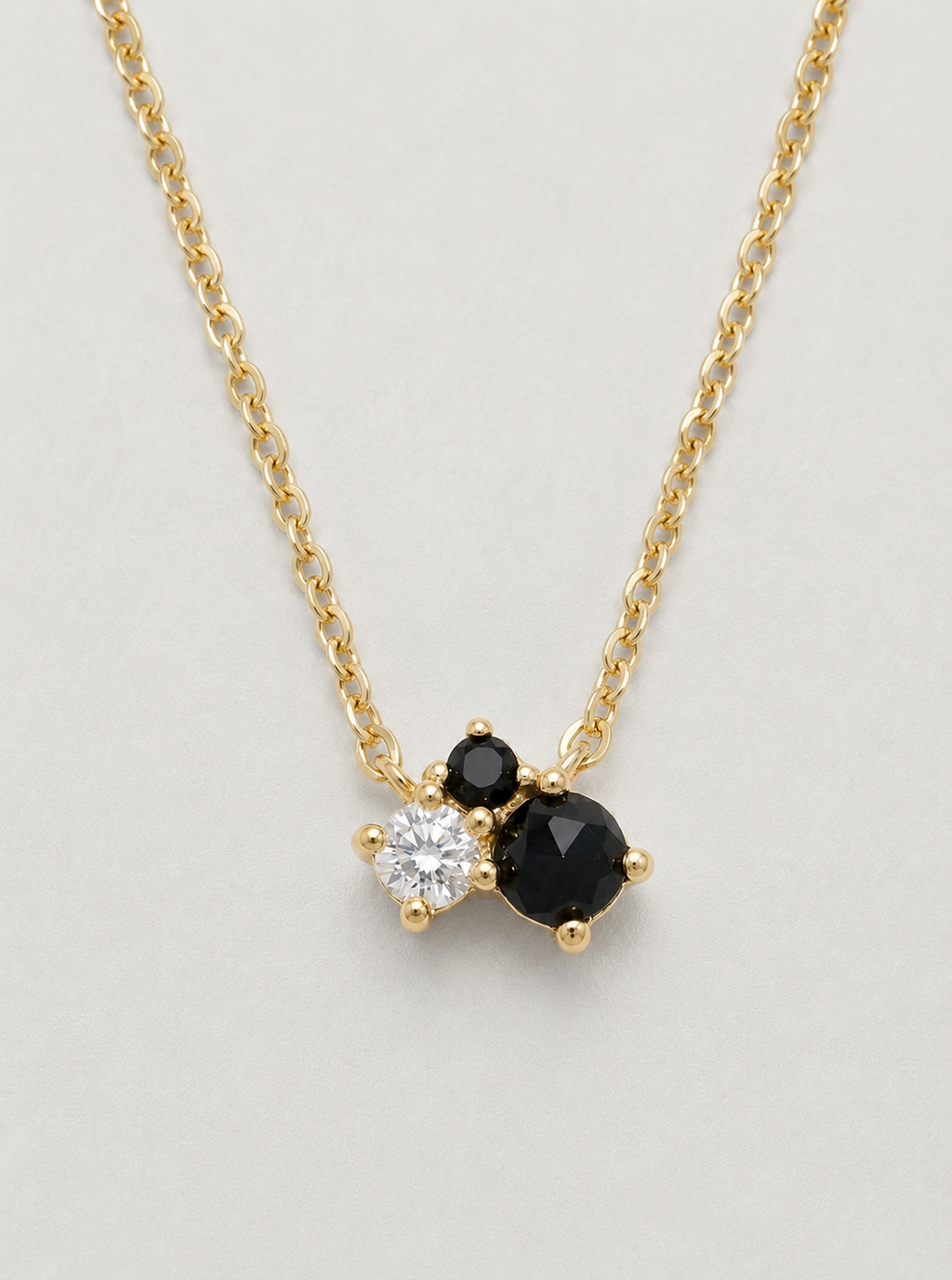 Chic Triple-Stone Contrast Necklace (for kids)