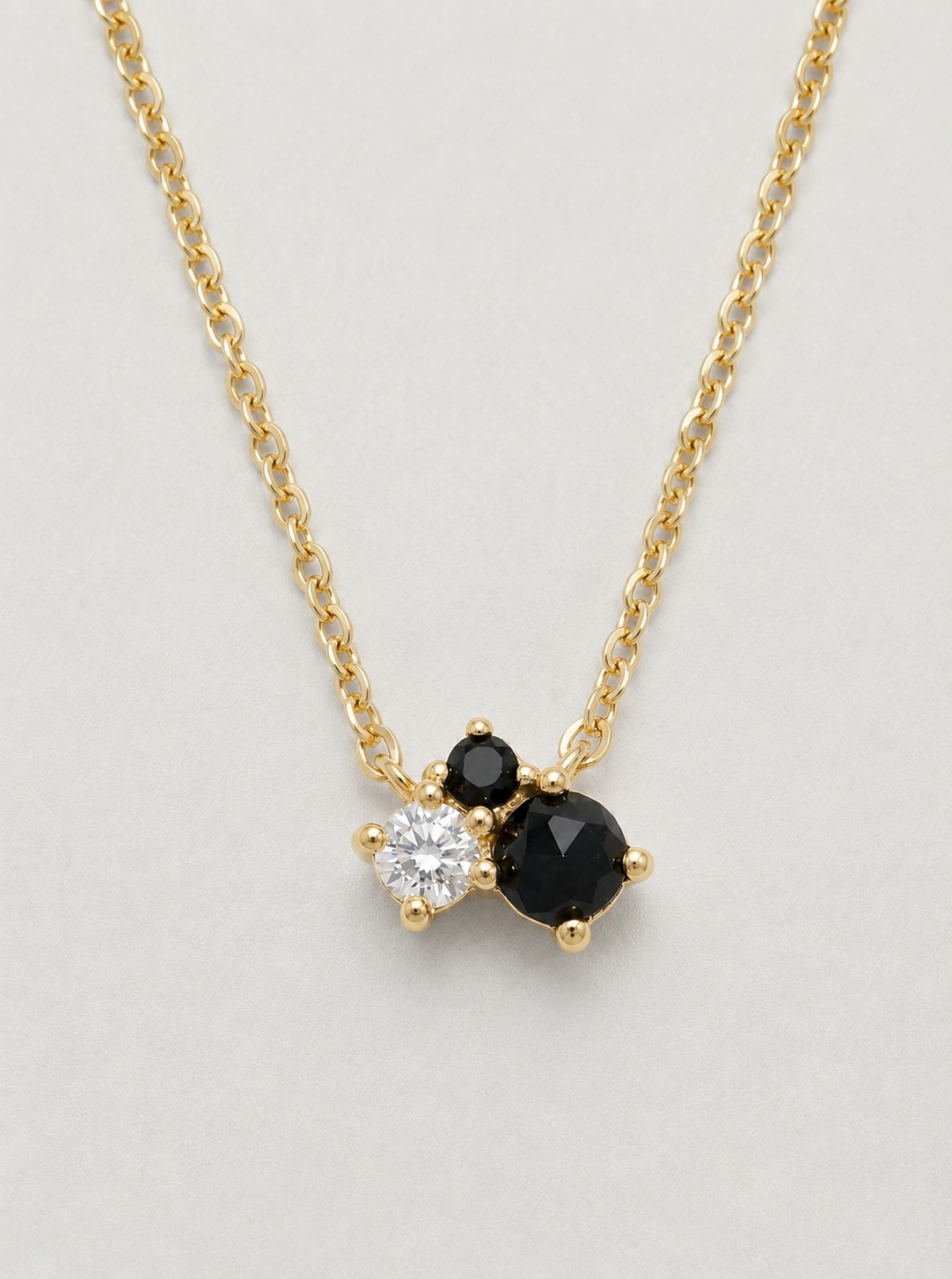 Chic Triple-Stone Contrast Necklace (for kids)