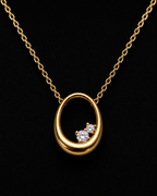 Oval Necklace with Shimmering Crystal
