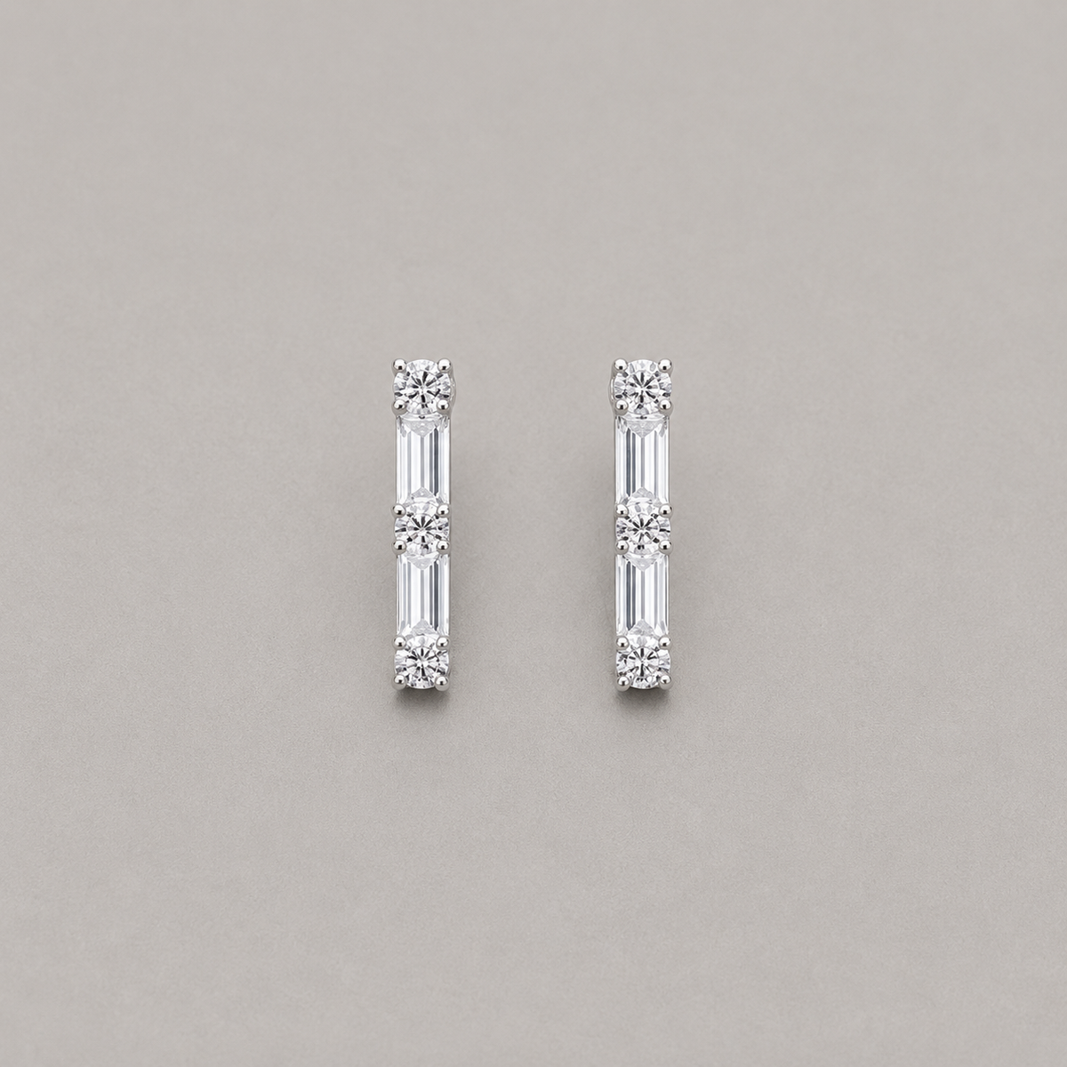 Elegant Geometric C-Hoop Studs