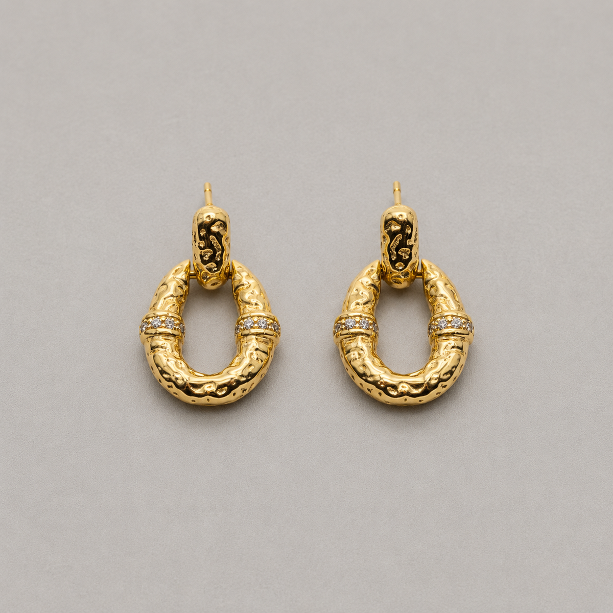 Vintage-Inspired Drop Earrings