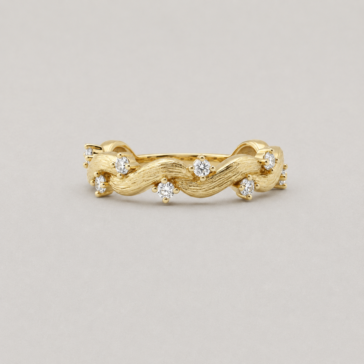 Shimmering Gold Vine Ring