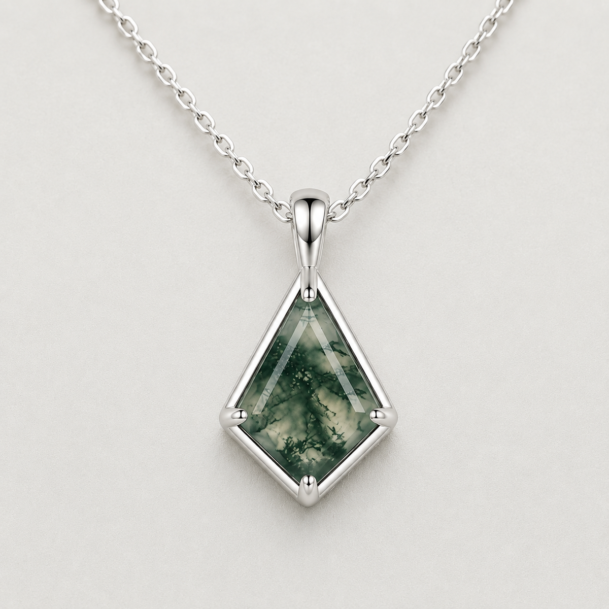 Elegant Kite-Cut Moss Agate Necklace