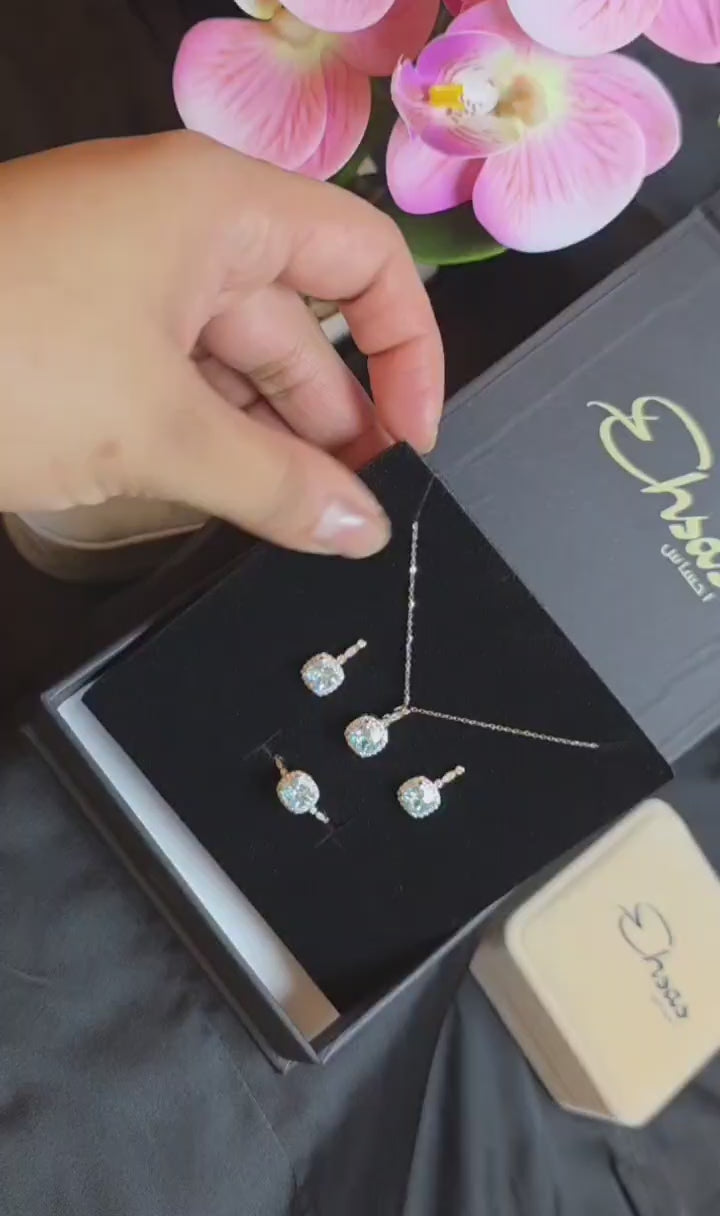 Ice-Blue Zircon Jewelry Set